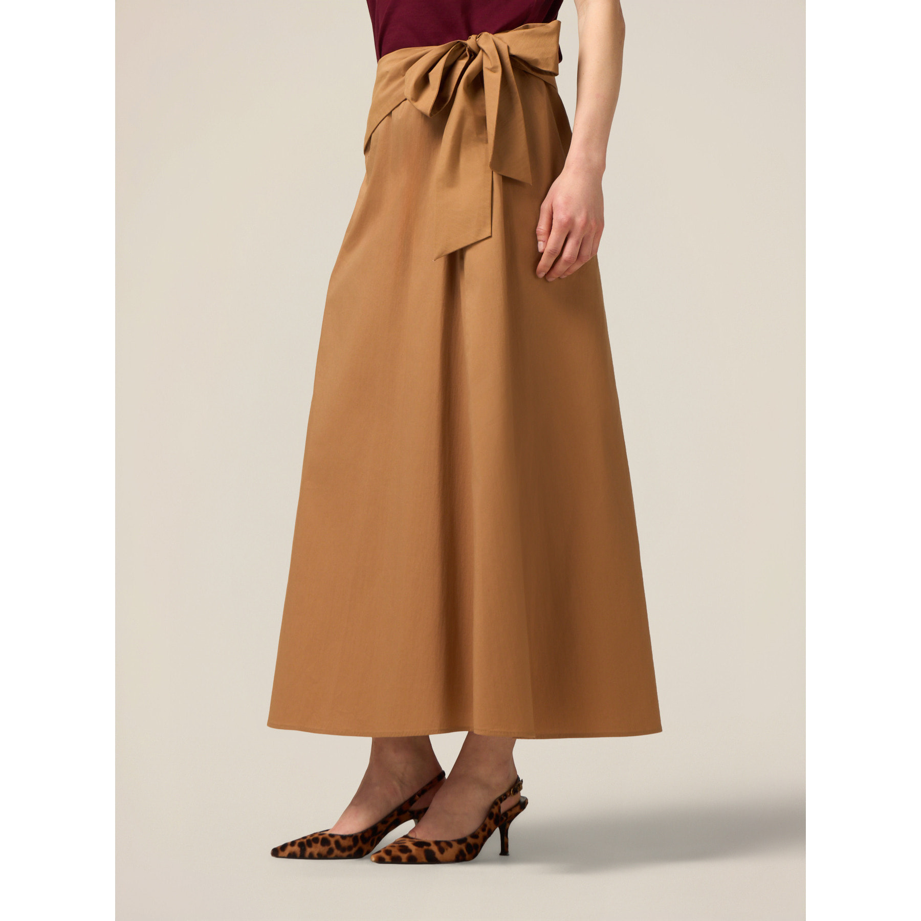 Oltre - Falda midi de popelina con fajín - Beige