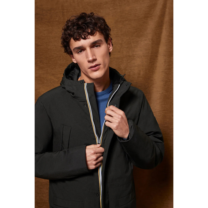 Parka técnica negra con capucha y parche bicolor Polo Club