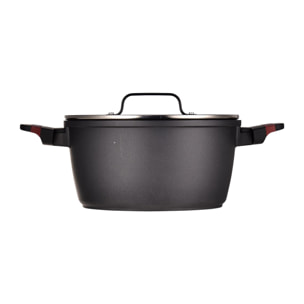 Cacerola con tapa en aluminio fundido de color negro, apta para inducción y antiadherente