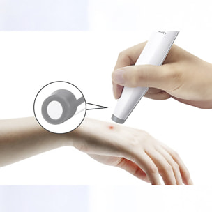 Sollievo da punture e morsi di insetti. Strumento elettronico per alleviare le punture di cimici e zanzare.