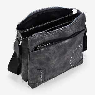 Bolso bandolera negro con cremallera y tachas