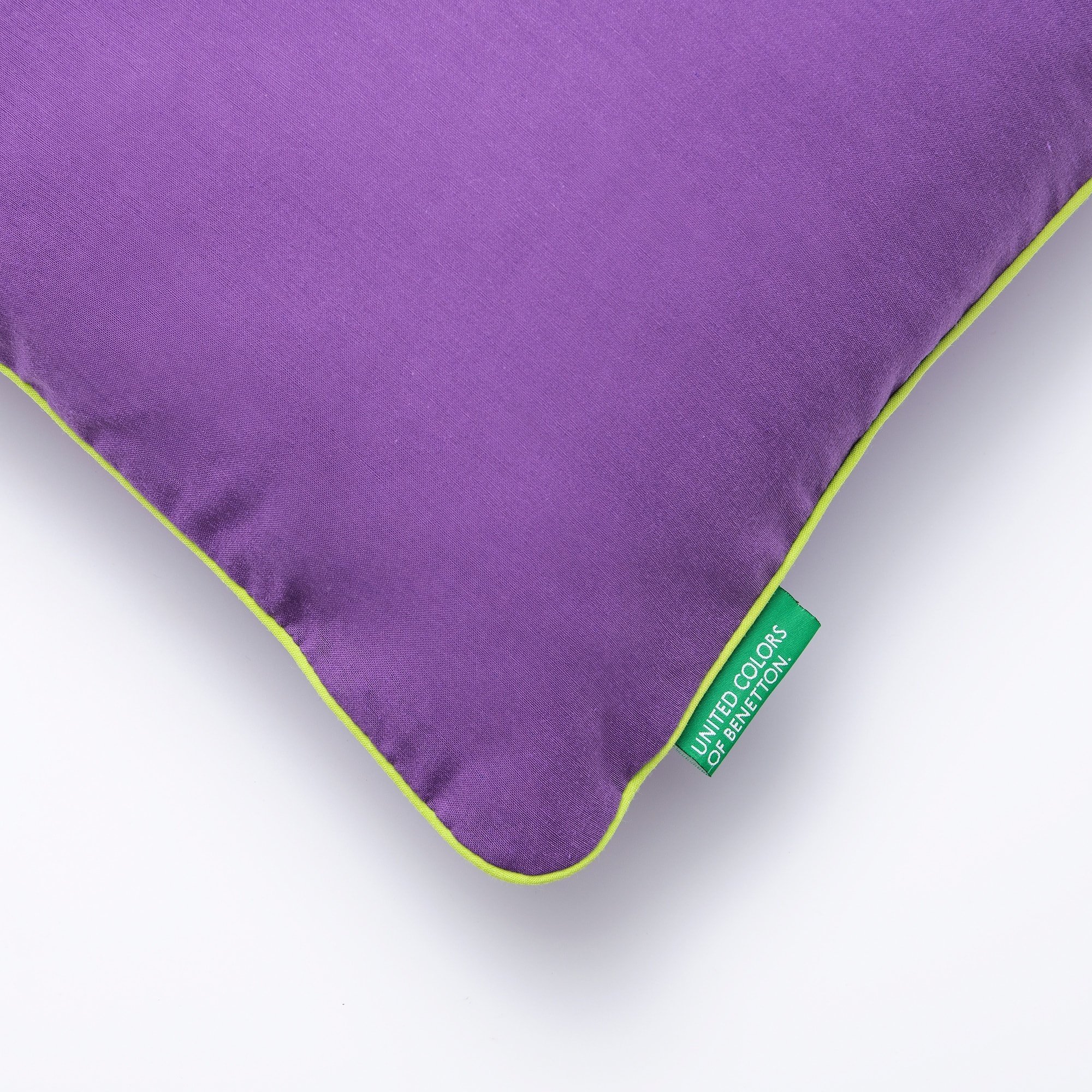 Cojín 40x60cm 300gr 70% algodón + 30% poliéster morado rainbow benetton