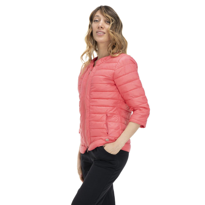 Chaqueta básica de mujer.