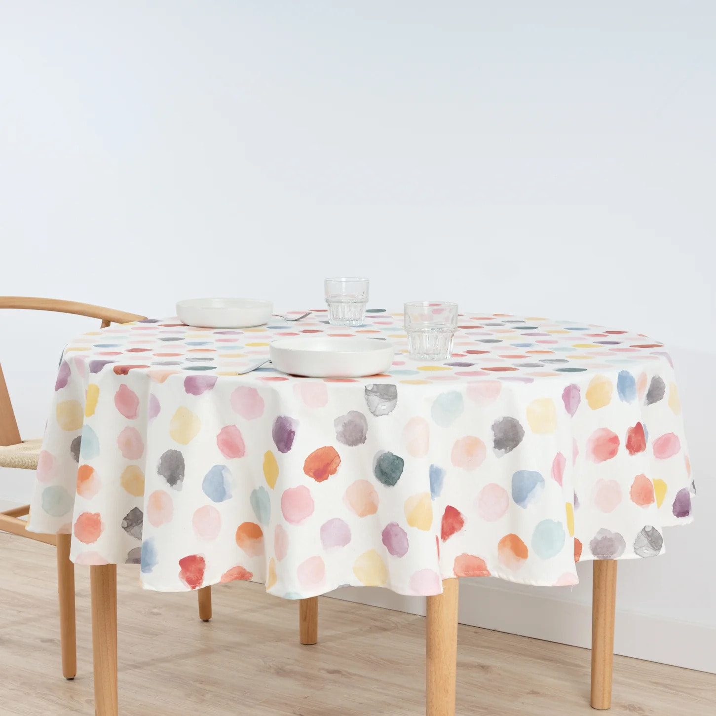 Nappe ronde en résine anti-taches 0120-352