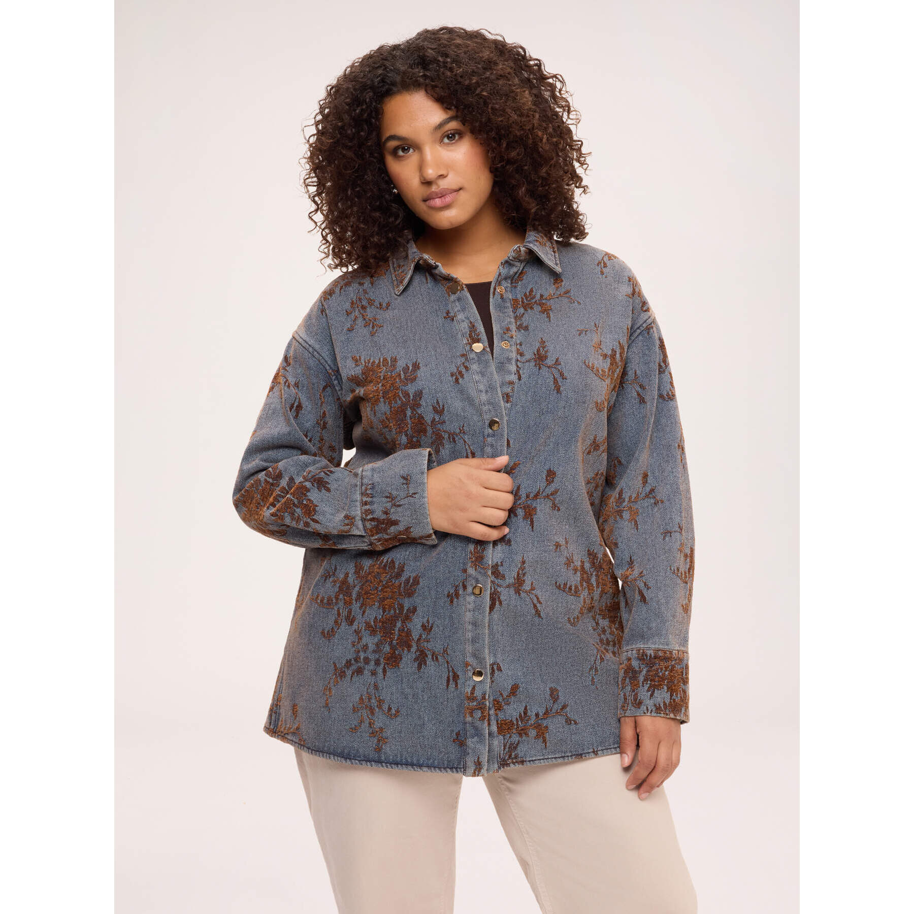 Fiorella Rubino - Giacca camicia reversibile in denim con ricamo floreale - Blu