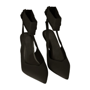 Salón negro con cordones en tejido, tacón 9 cm