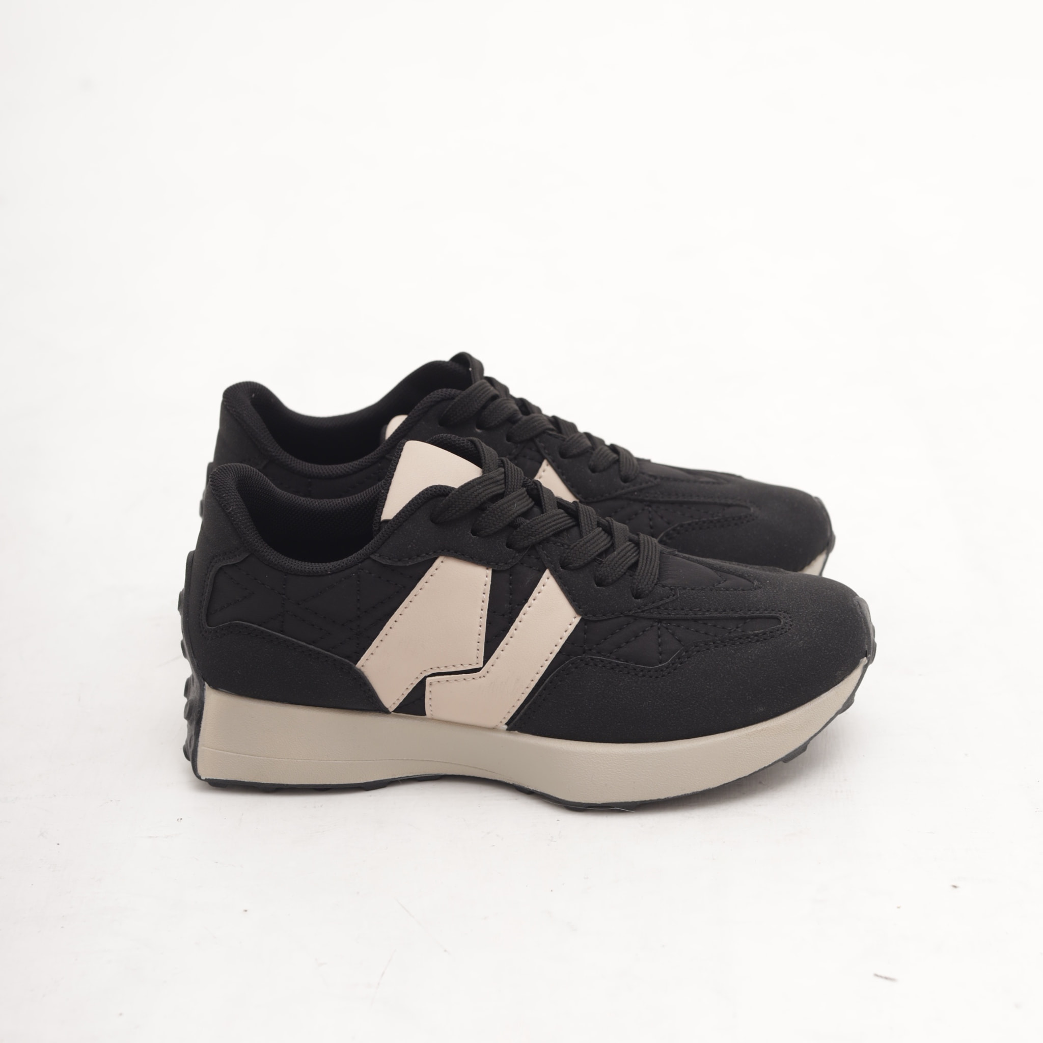 SNEAKERS RUNNING RETRO NERO