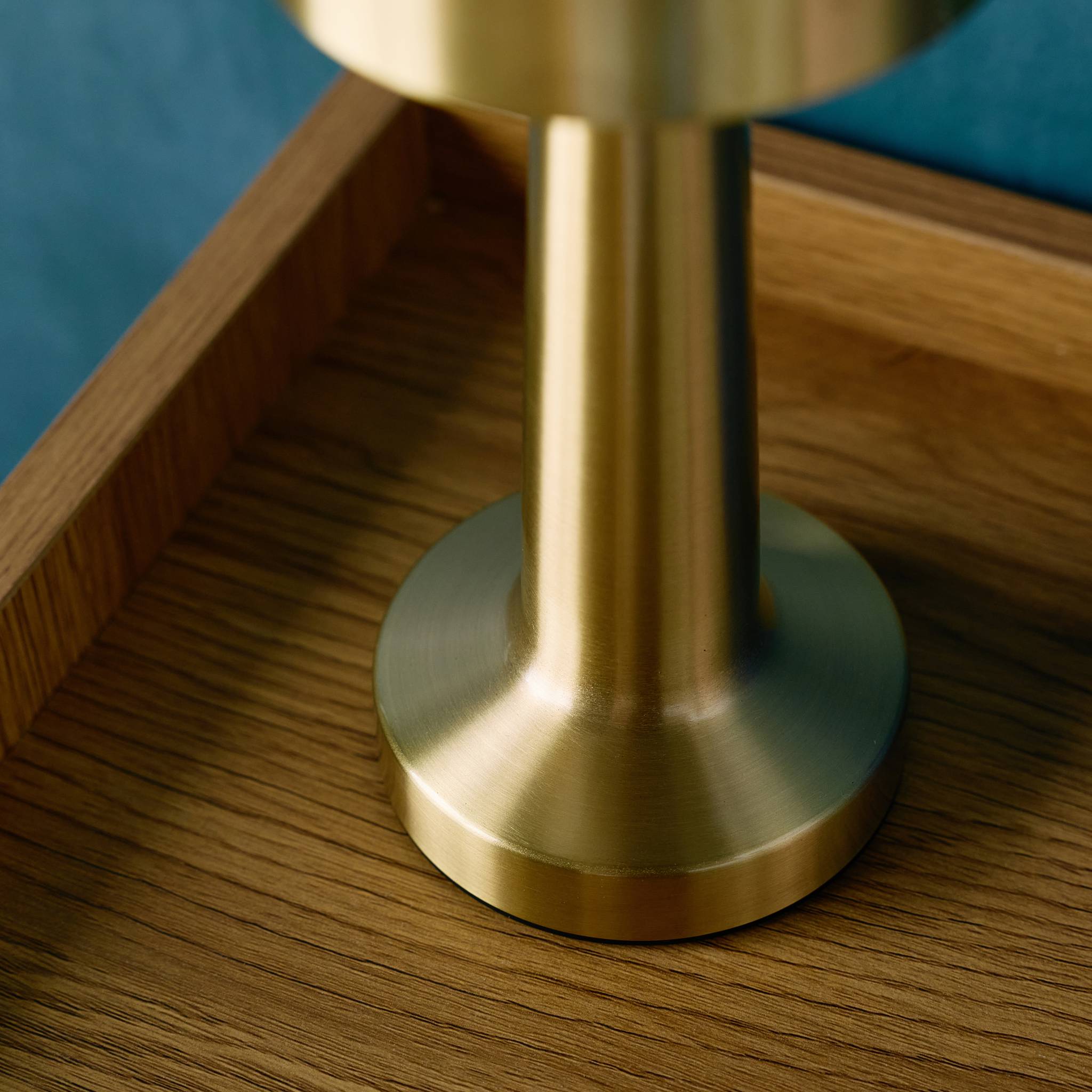Lampe de table intérieur LED métal doré Ø9cm David