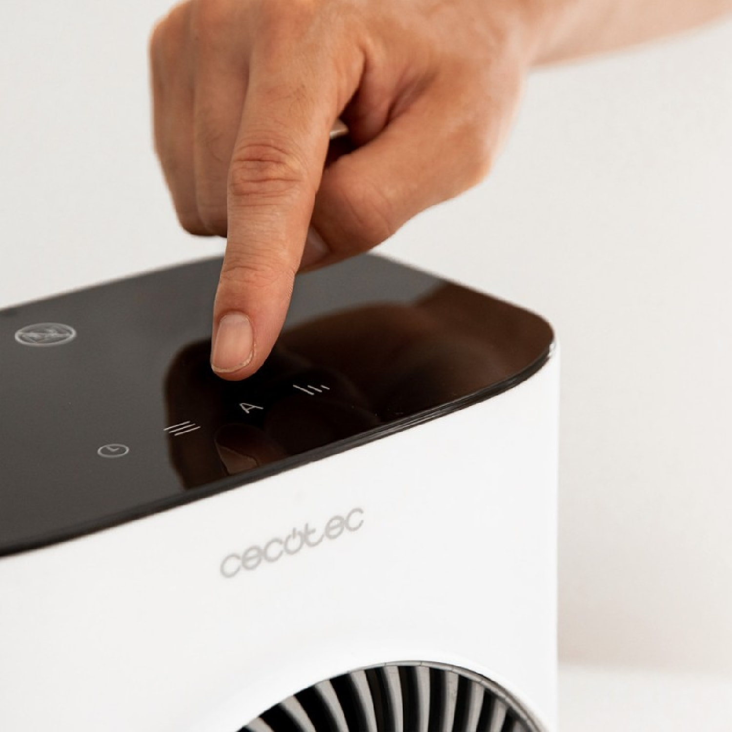 Cecotec Chauffage soufflant ReadyWarm 2070 Max Force Smart White
