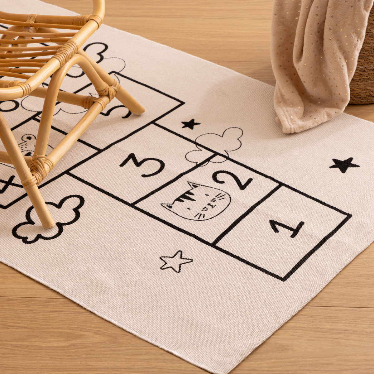 Tapis enfant marelle 150x80cm