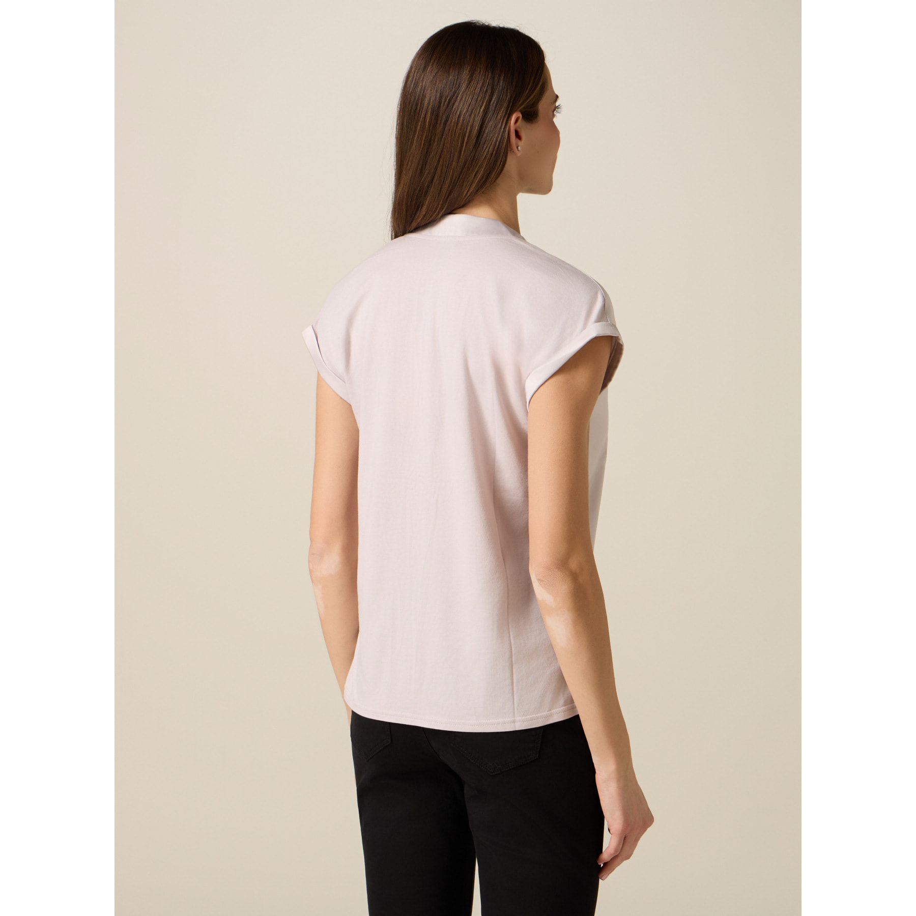 Oltre - T-shirt bimaterica scollo a V - Beige