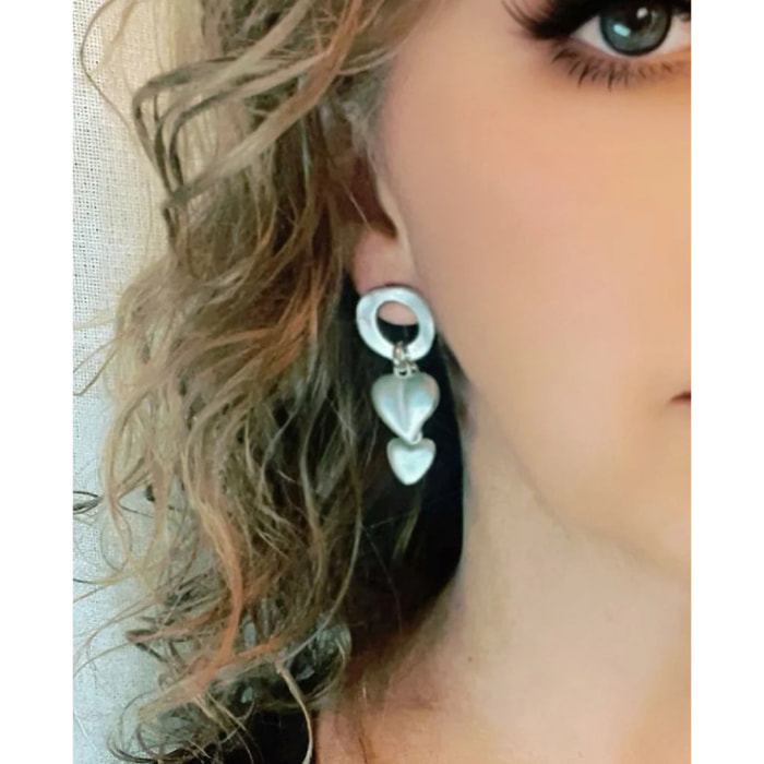 Pendiente cascada corazón en plata chapado