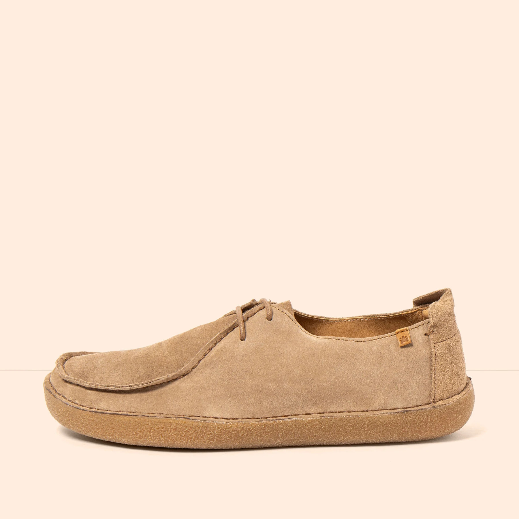 Zapatos N6065 SILK SUEDE SAHARA/ TAMI color Sahara