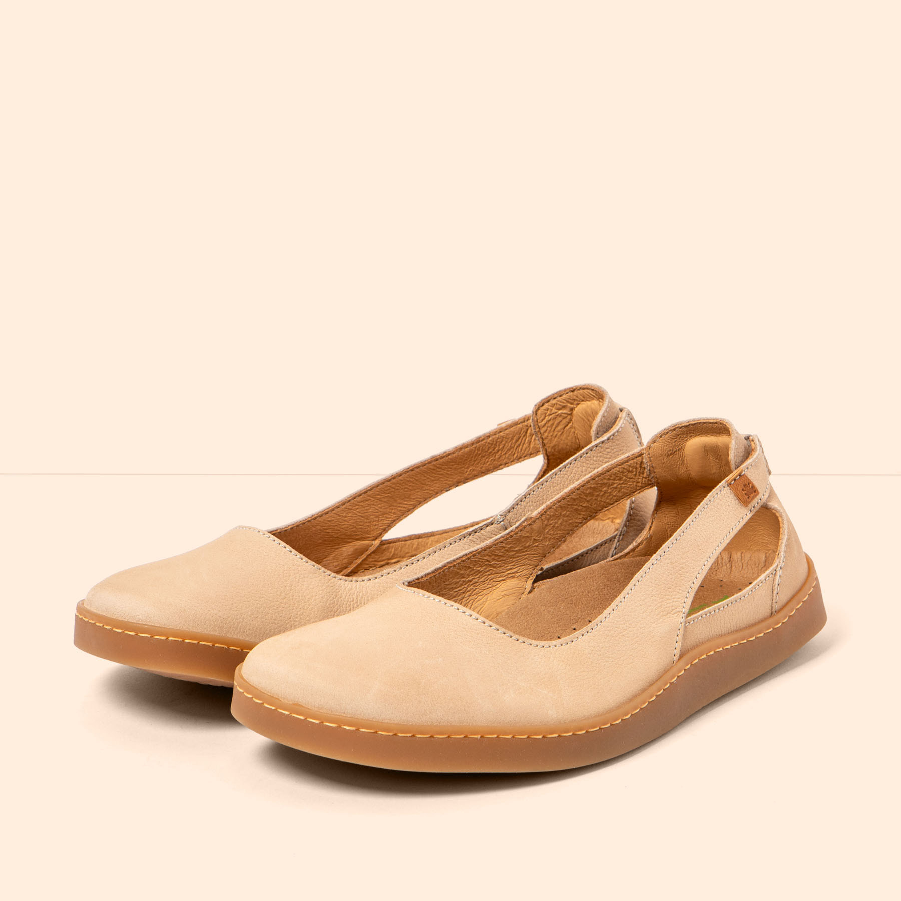 Bailarinas N5906 NOBUCK CREAM/ ORIGEN color Cream