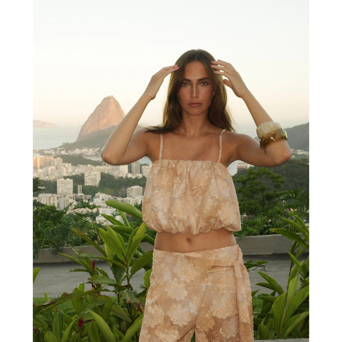Top de mujer abullonado estampado