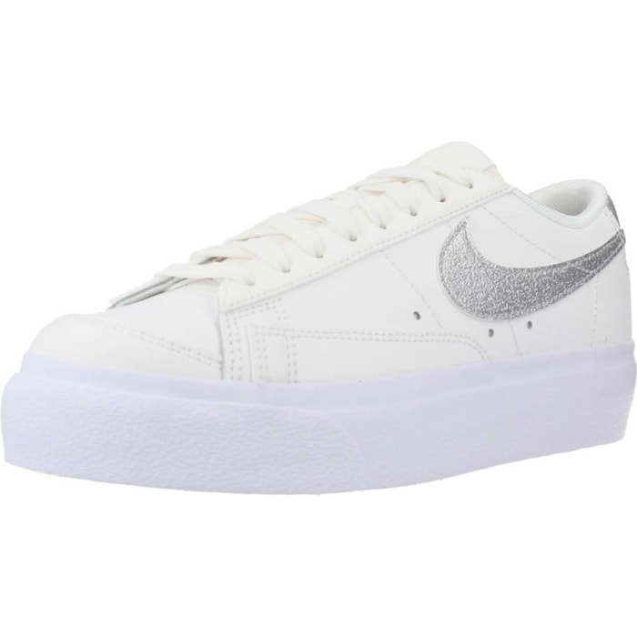 SNEAKERS NIKE BLAZER LOW PLATFORM WOM