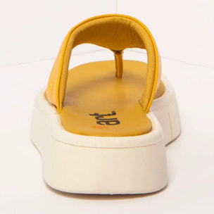 Sandalias 1852 NAPPA YELLOW/ MALAGA color Yellow