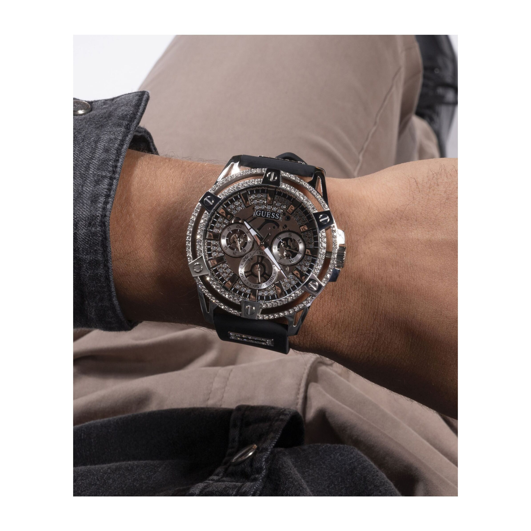 Guess Reloj Analógico De Cuarzo. Gt King