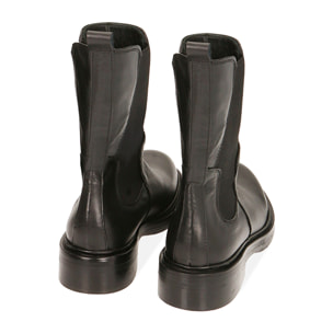 Chelsea boots neri in pelle, tacco 3,5 cm