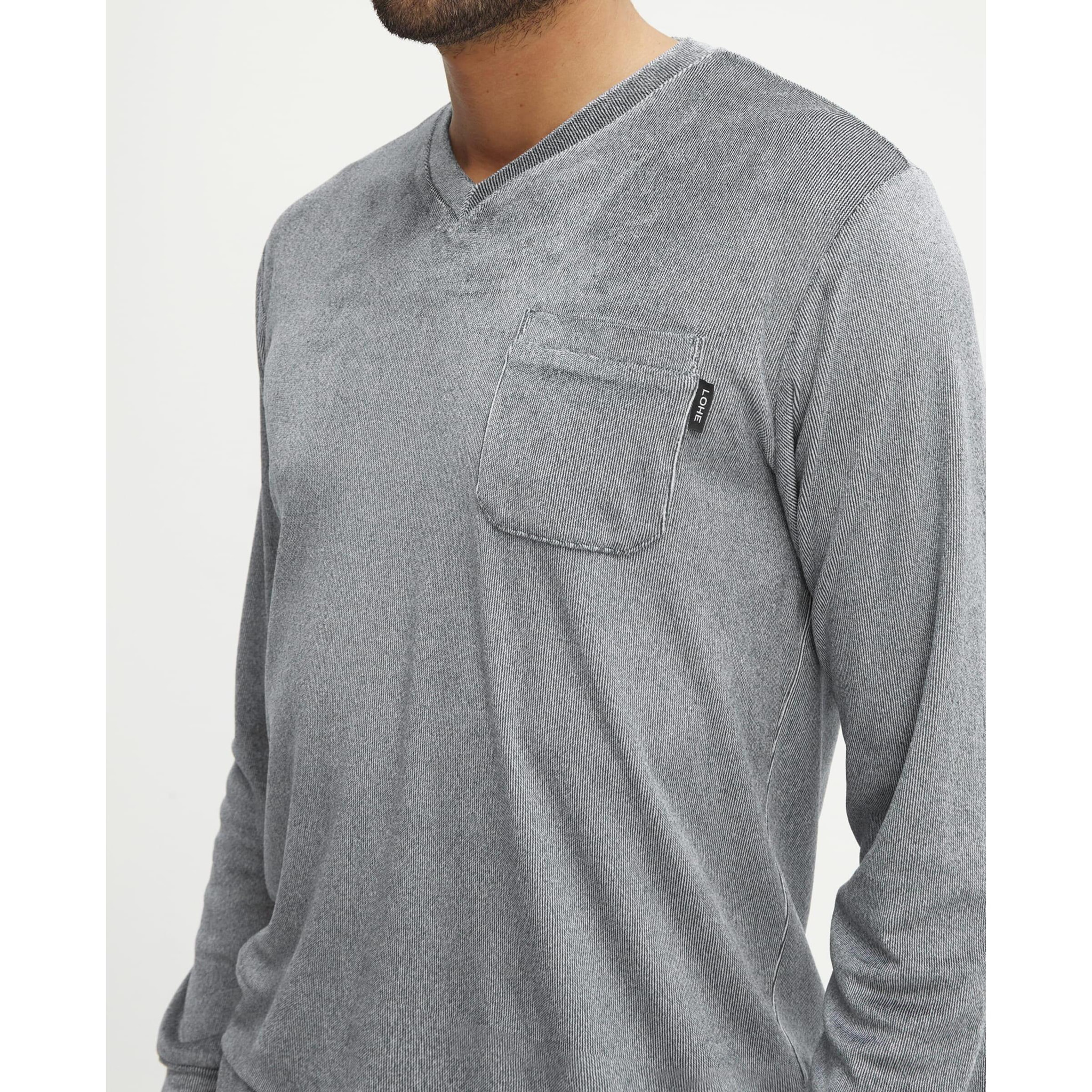 Pijama hombre cuello pico