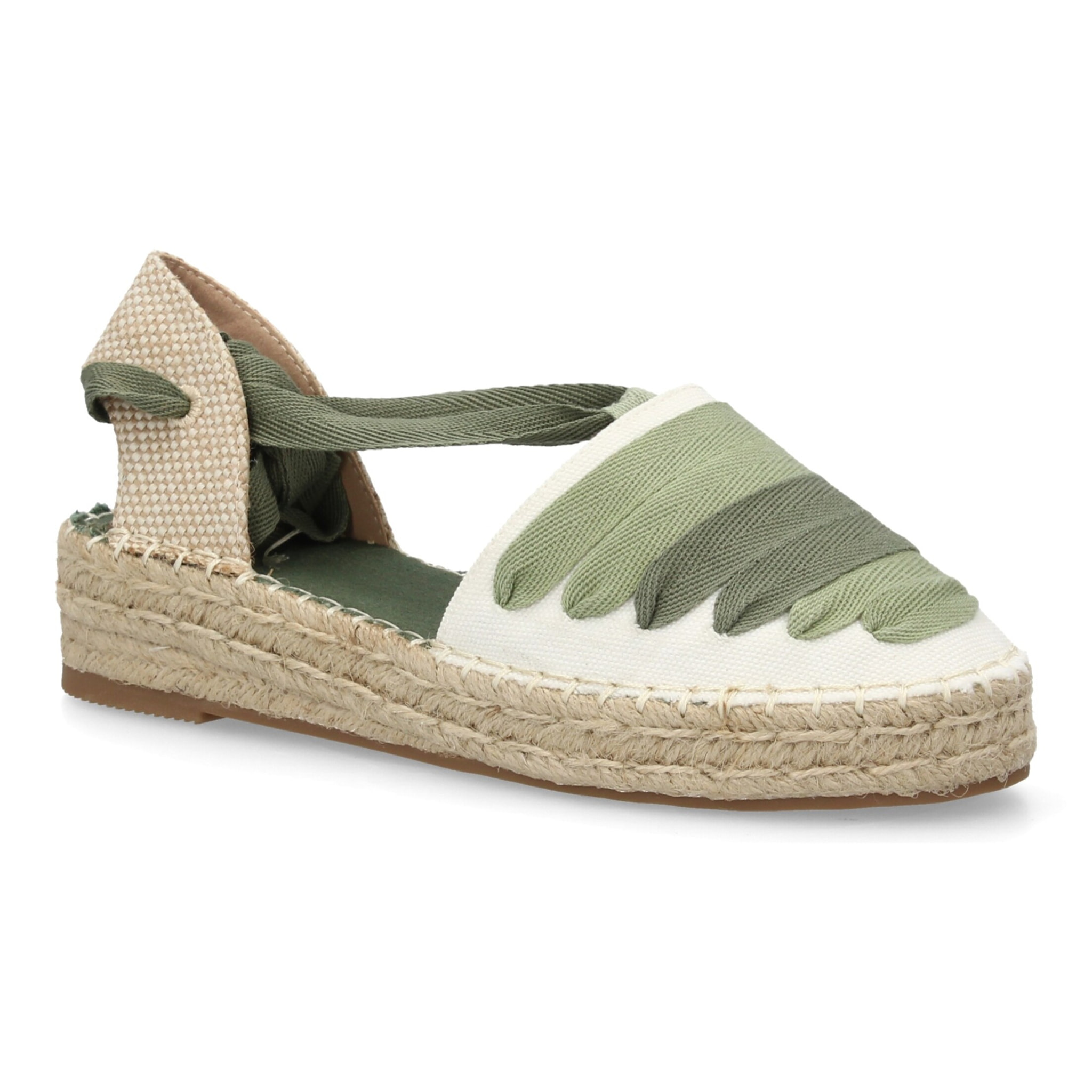 Sandalia de plataforma con cintas.