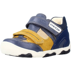 Sandalias Niño de la marca GEOX  modelo B NEW BALU BOY A AZUL