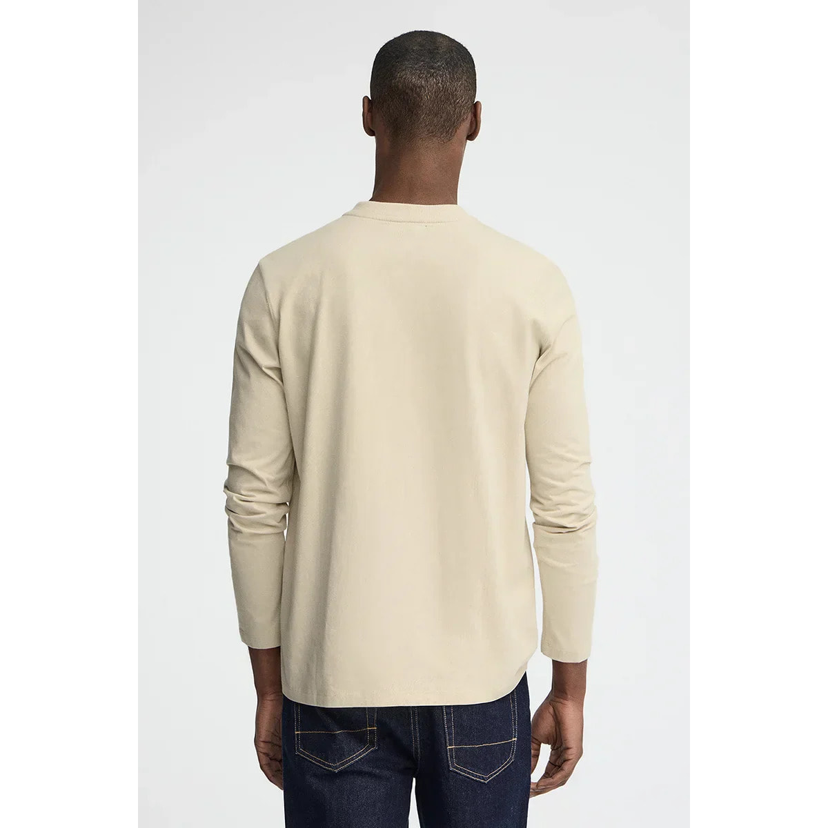 Maglietta beige con colletto alto e ricamo Rigby Go