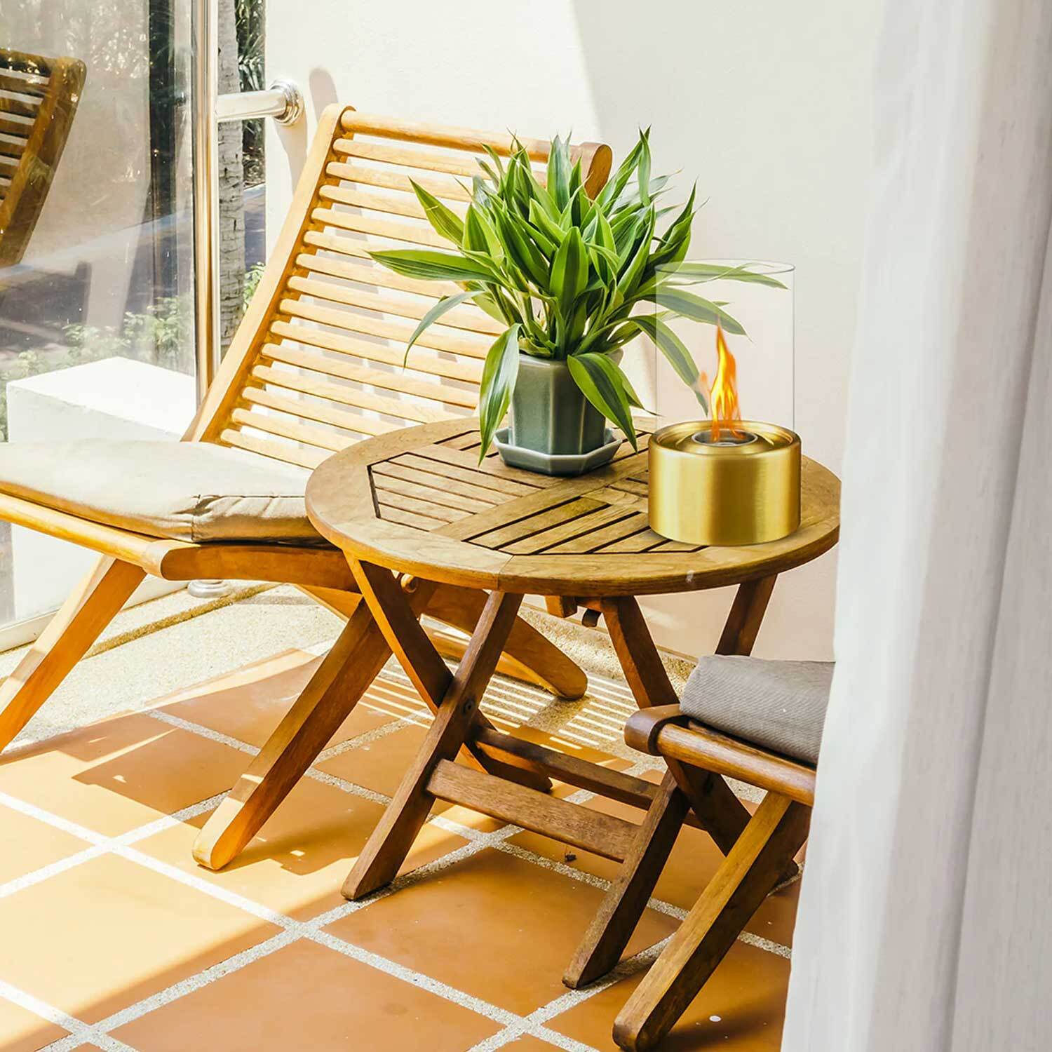 Marsiglia - Camino a bioetanolo da tavolo per interni ed esterni Ø16 x H27 cm, colore dorato