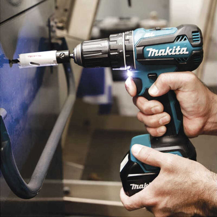 Perceuse à percussion 18V LXT - MAKITA - avec 2 batteries 3.0Ah 18V - chargeur - MAKPAC - DHP485RFJ