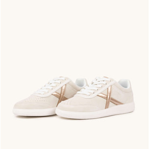 Zapatilla de Ante en Color Crema con Detalles Oro Rosa MUNICH RUMBA WMN 25