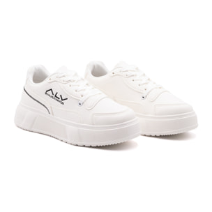 ALV by Alviero Martini Sneakers
