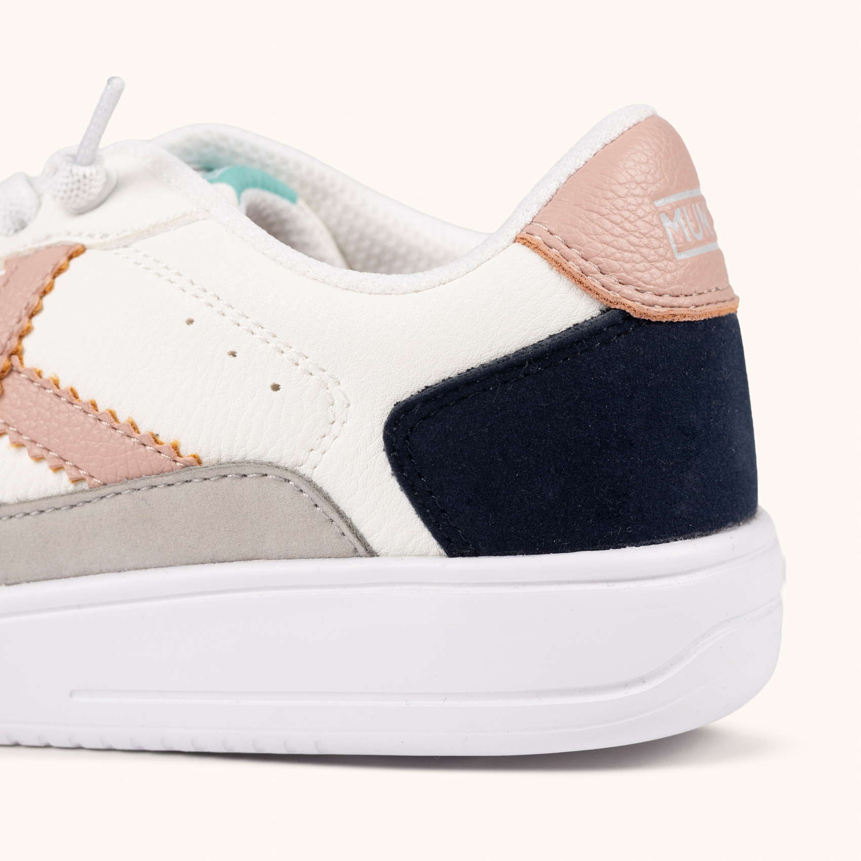 Zapatilla Infantil de Estilo Tenis en Blanco, Rosa y Marino MUNICH LEGIT KID 22