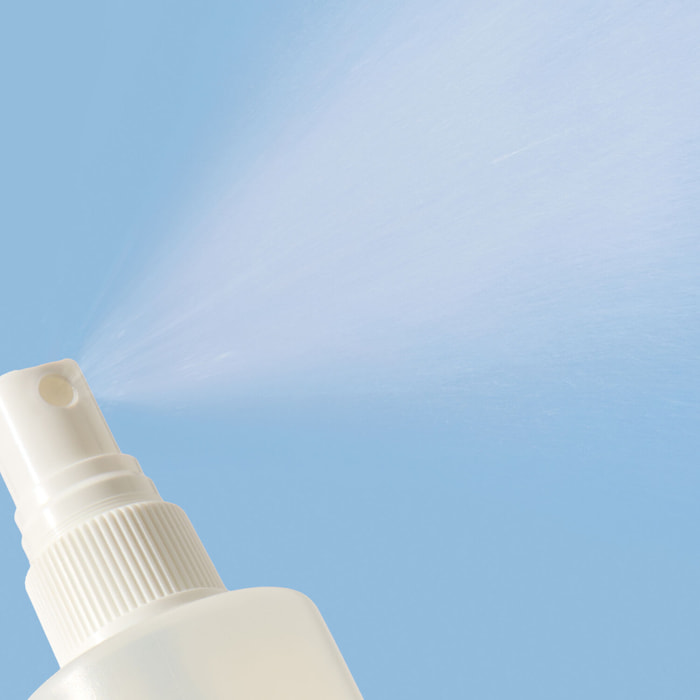 Back & Body Clarifying Spray 
with Niacinamide & B-Vitamins - Spray Clarifiant dos et Corps - Niacinamide et Vitamines B