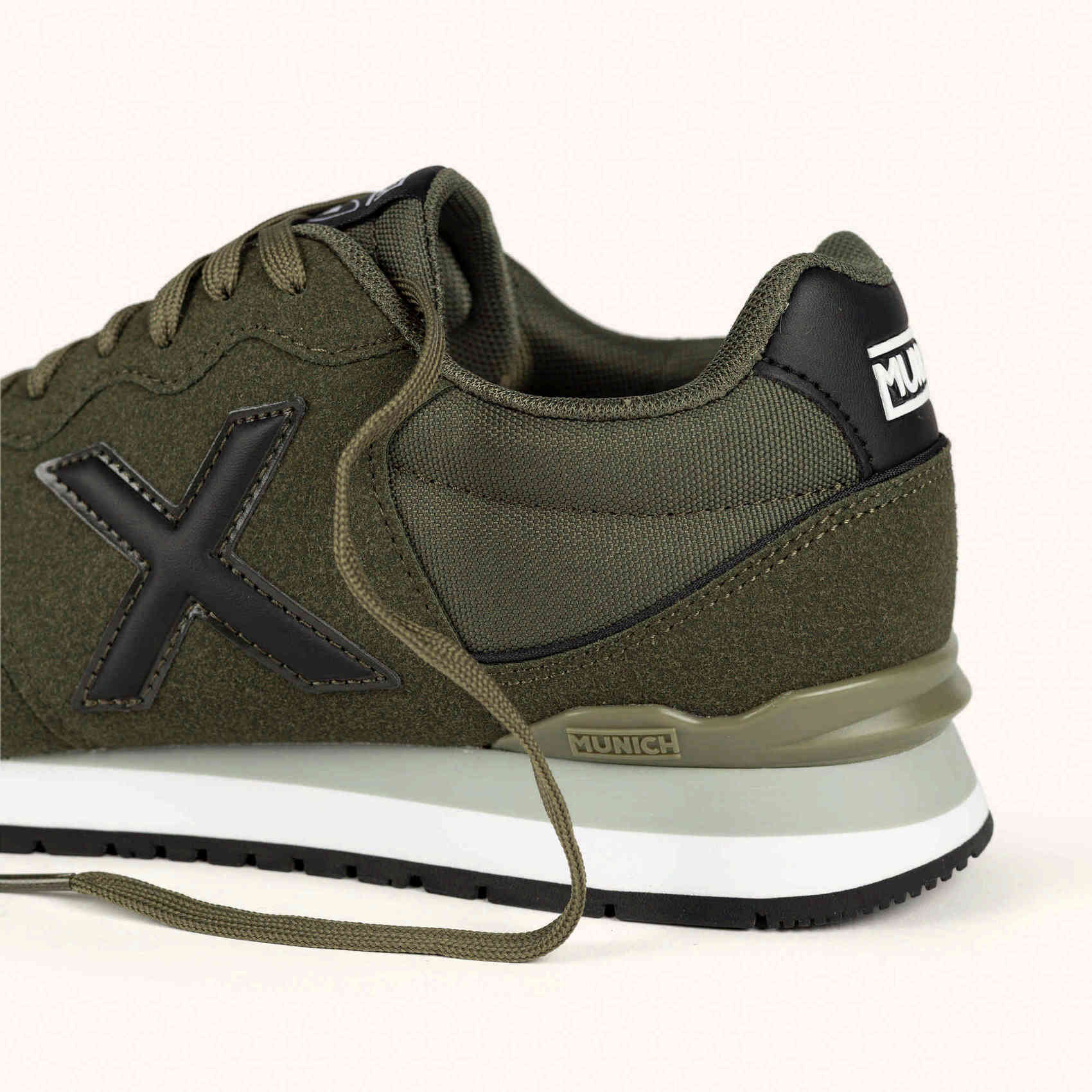 Zapatilla Retro Running de Estilo Urbano MUNICH DASH 2.0 284