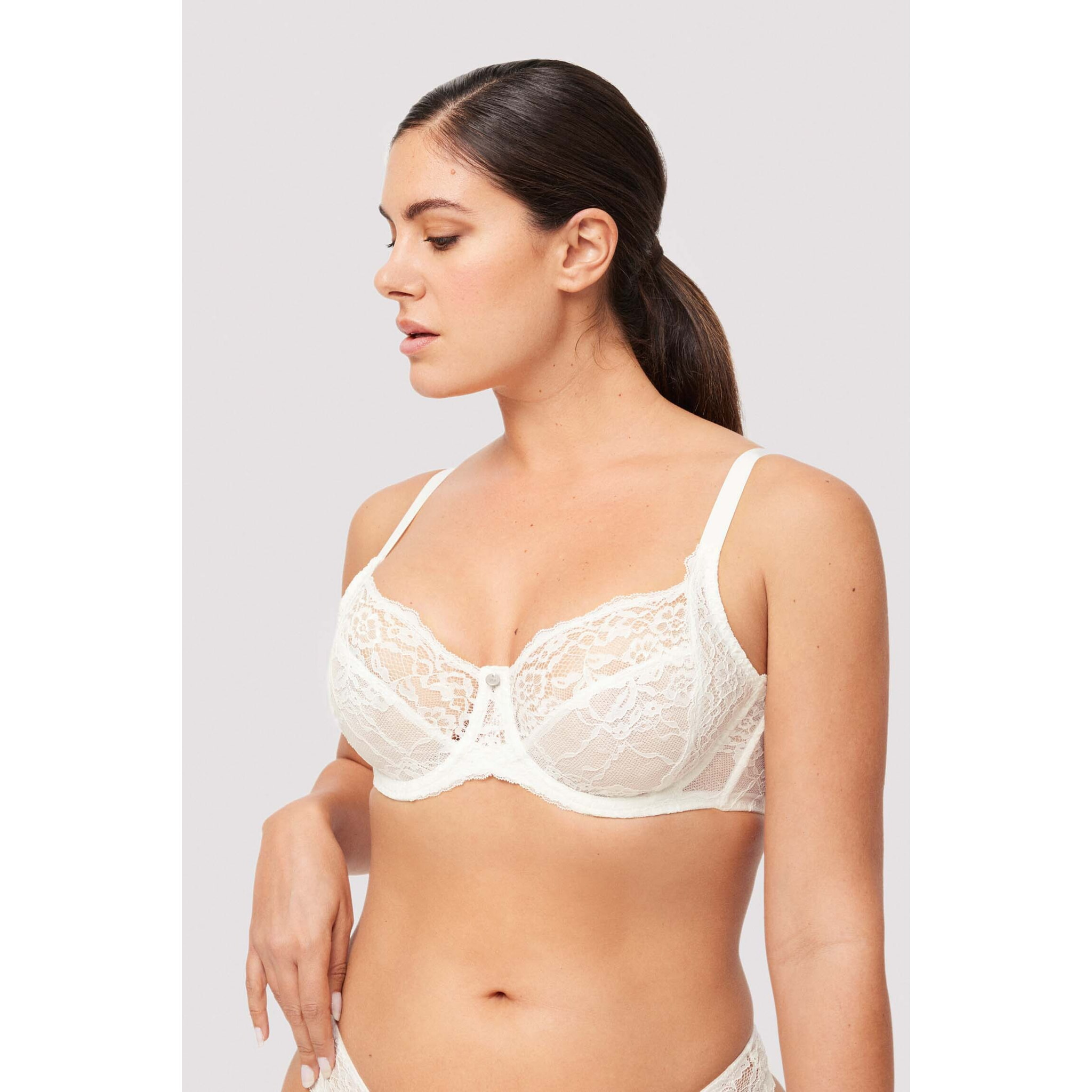 Reggiseno con ferretto non imbottito in pizzo avorio, coppe C e D