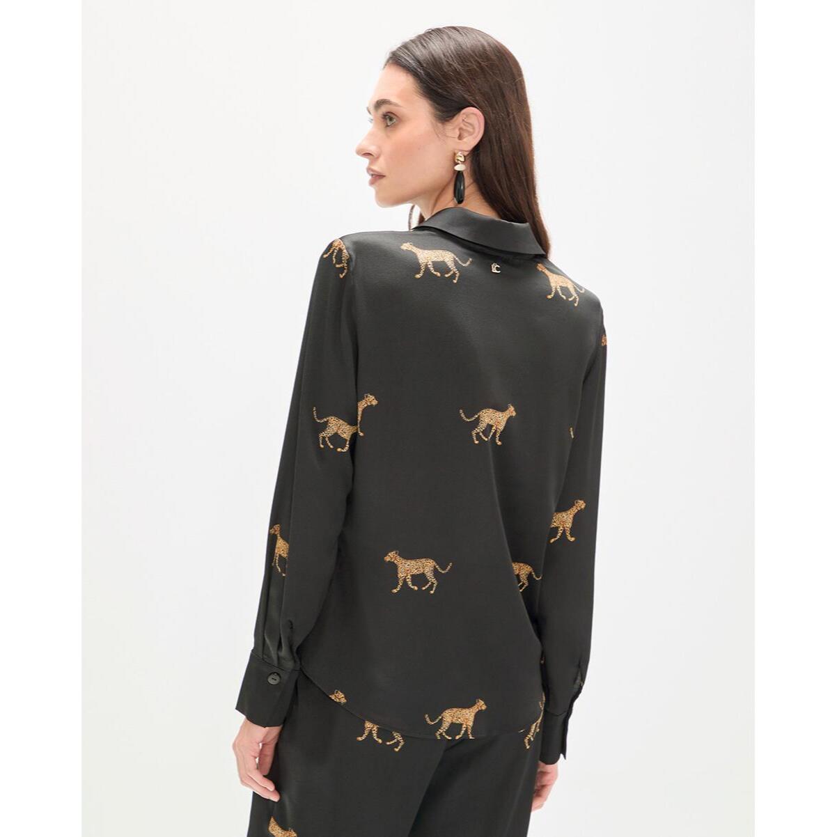 Camicia in raso con stampa leopardata