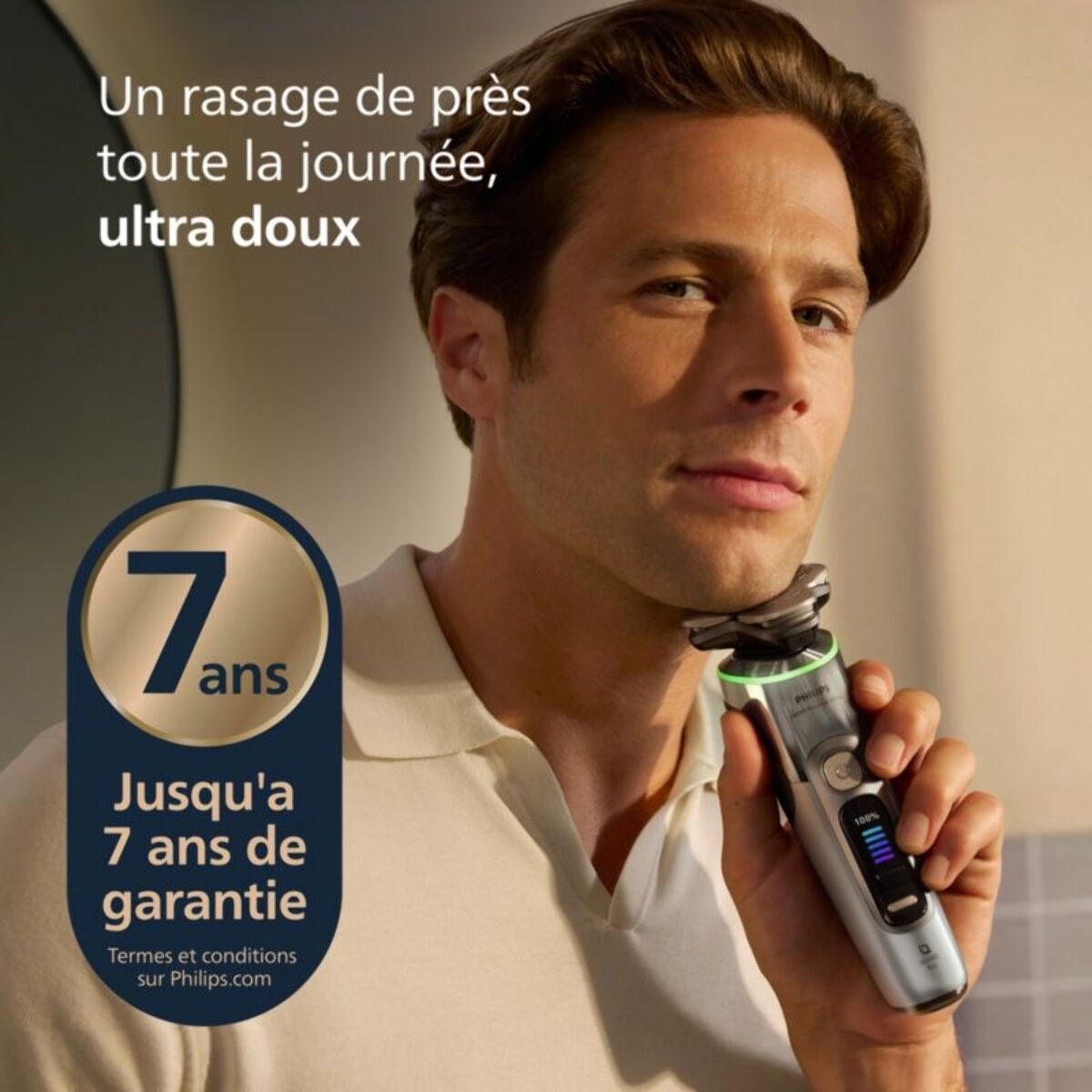 Rasoir électrique PHILIPS XP9404/46 Serie i9000 prestige ultra 100 % étanche avec Skin IQ et boitier de recharge UV