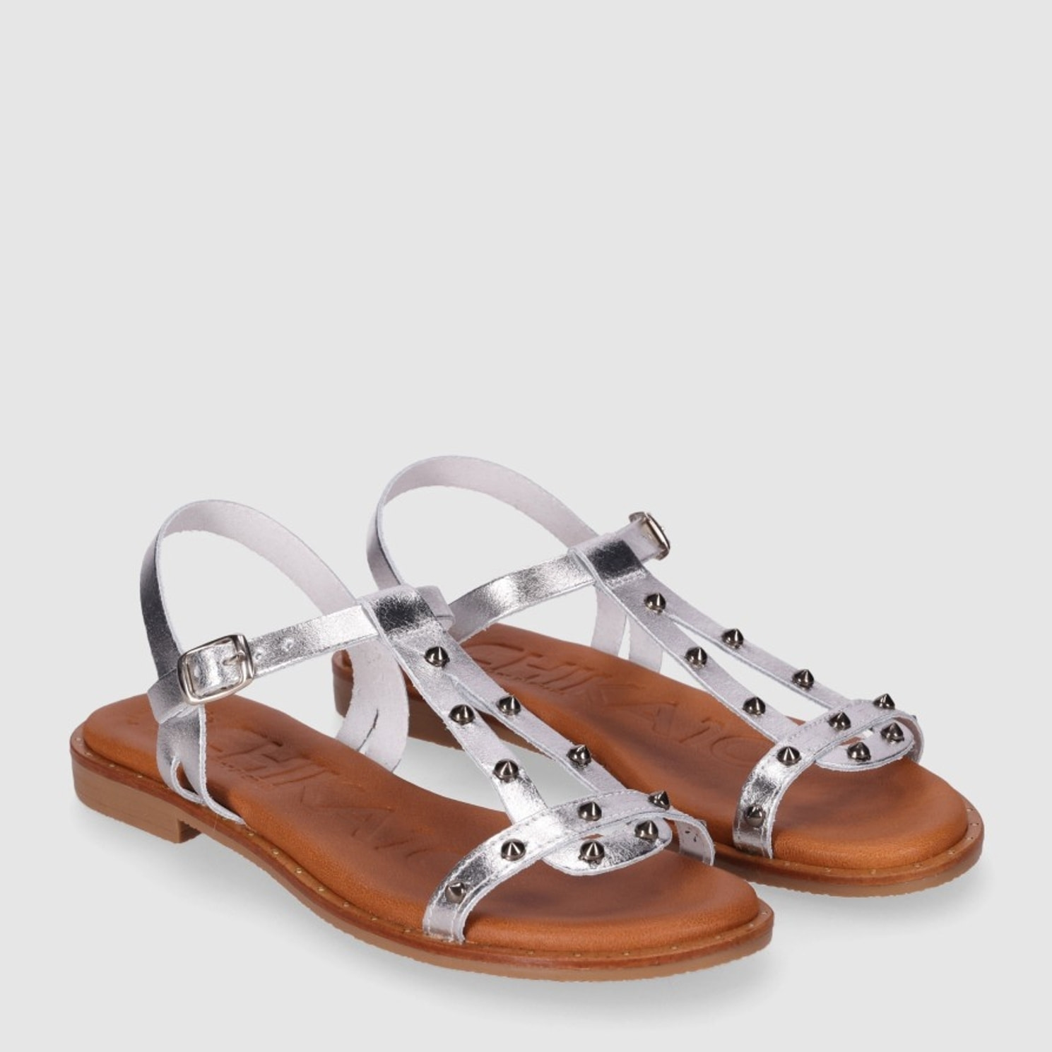 Sandalias de Piel - Plata-Metal - Tacón: Bajo