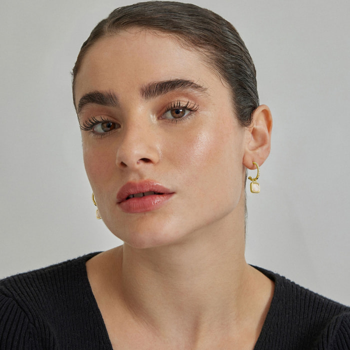 Pendientes de Cristal Blanco acabados en oro amarillo de 18K