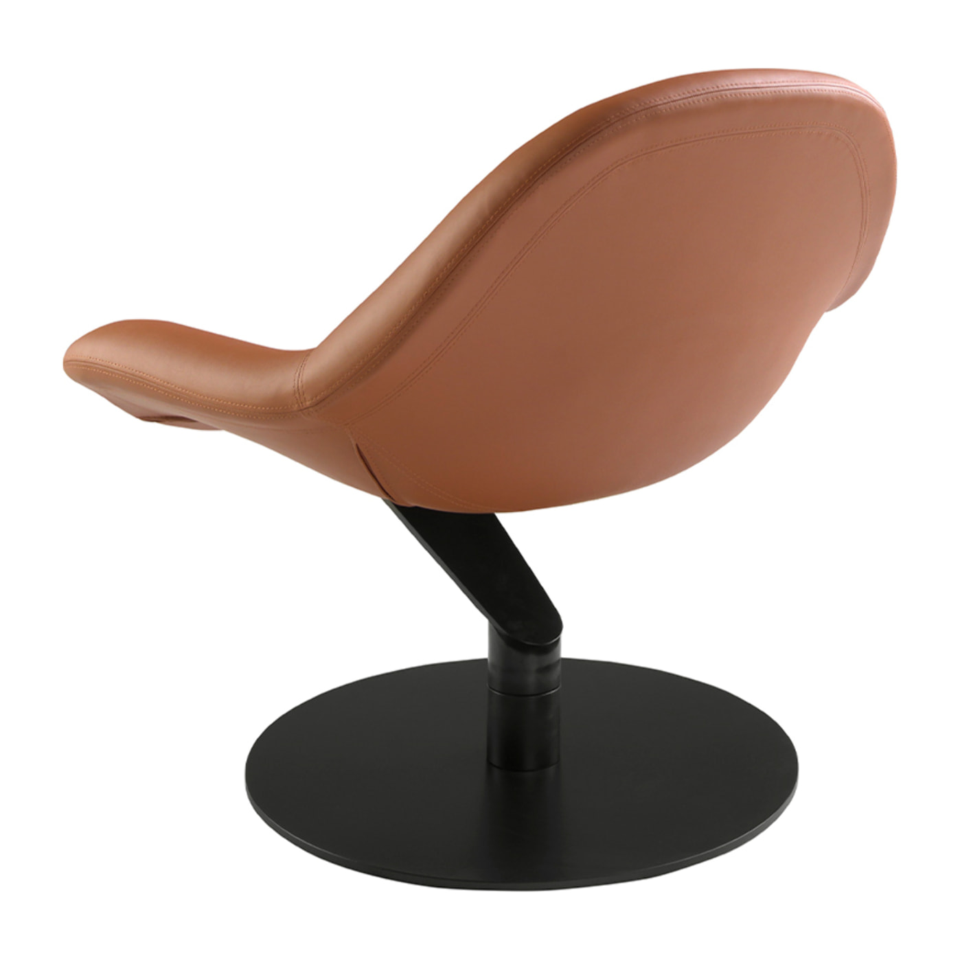 Sillón Angel Cerdá giratorio con asiento y respaldo tapizados en polipiel marrón patas de acero inoxidable en negro mate 86x83x79cm