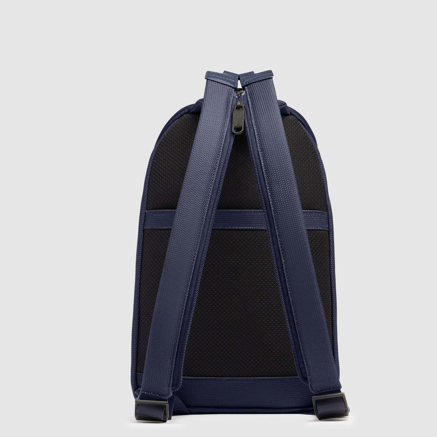 Piquadro Zaino monospalla uomo in tessuto riciclato