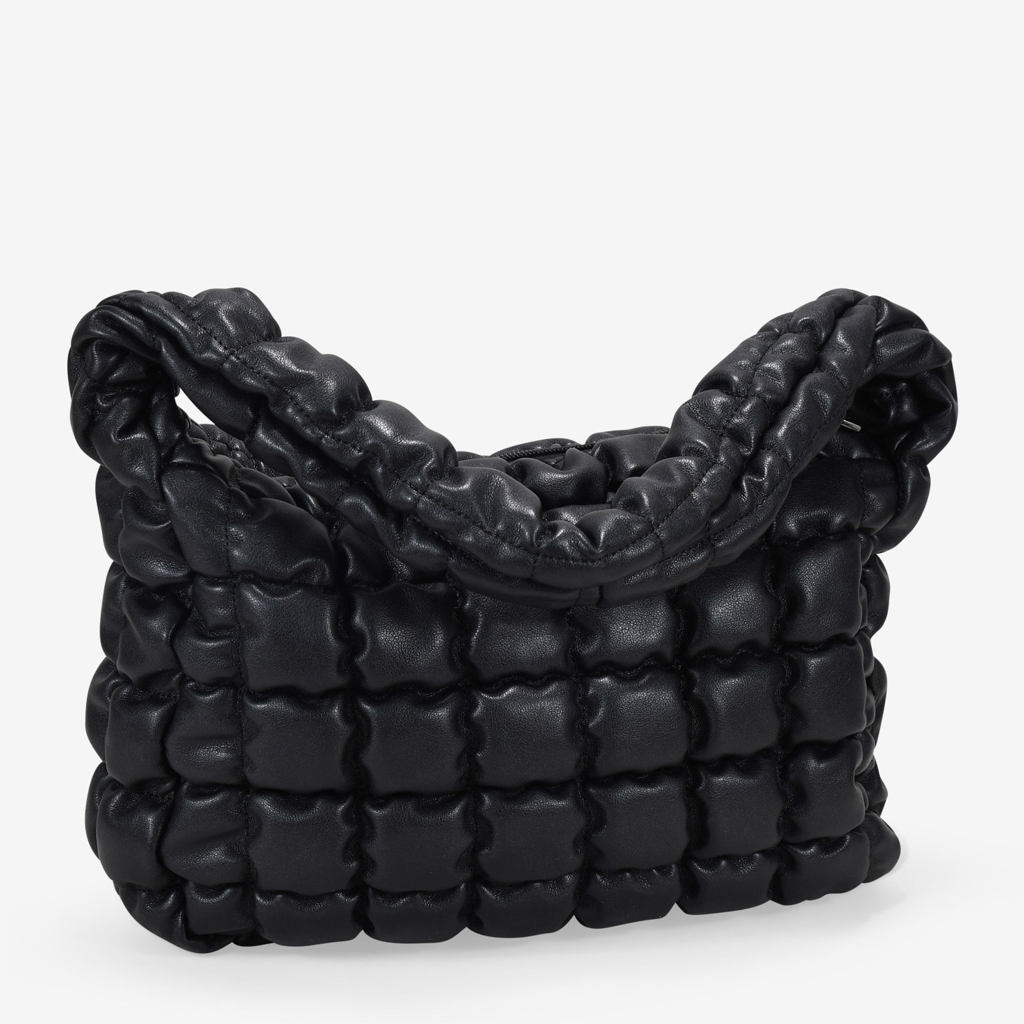 Bolso de hombro negro acolchado