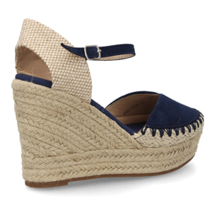 Alpargata de cuña alta de esparto con cierre de hebilla