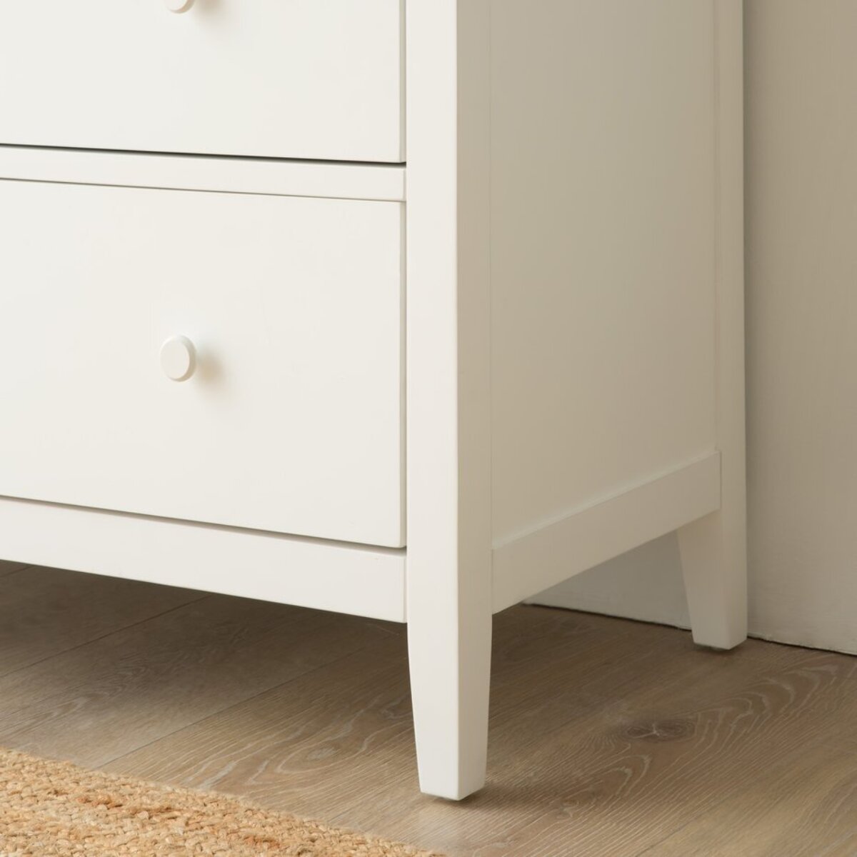 Commode Niza -bois massif d'araucaria et panneau mdf-couleur laqué blanc mat 100 x 87 x 42 cm