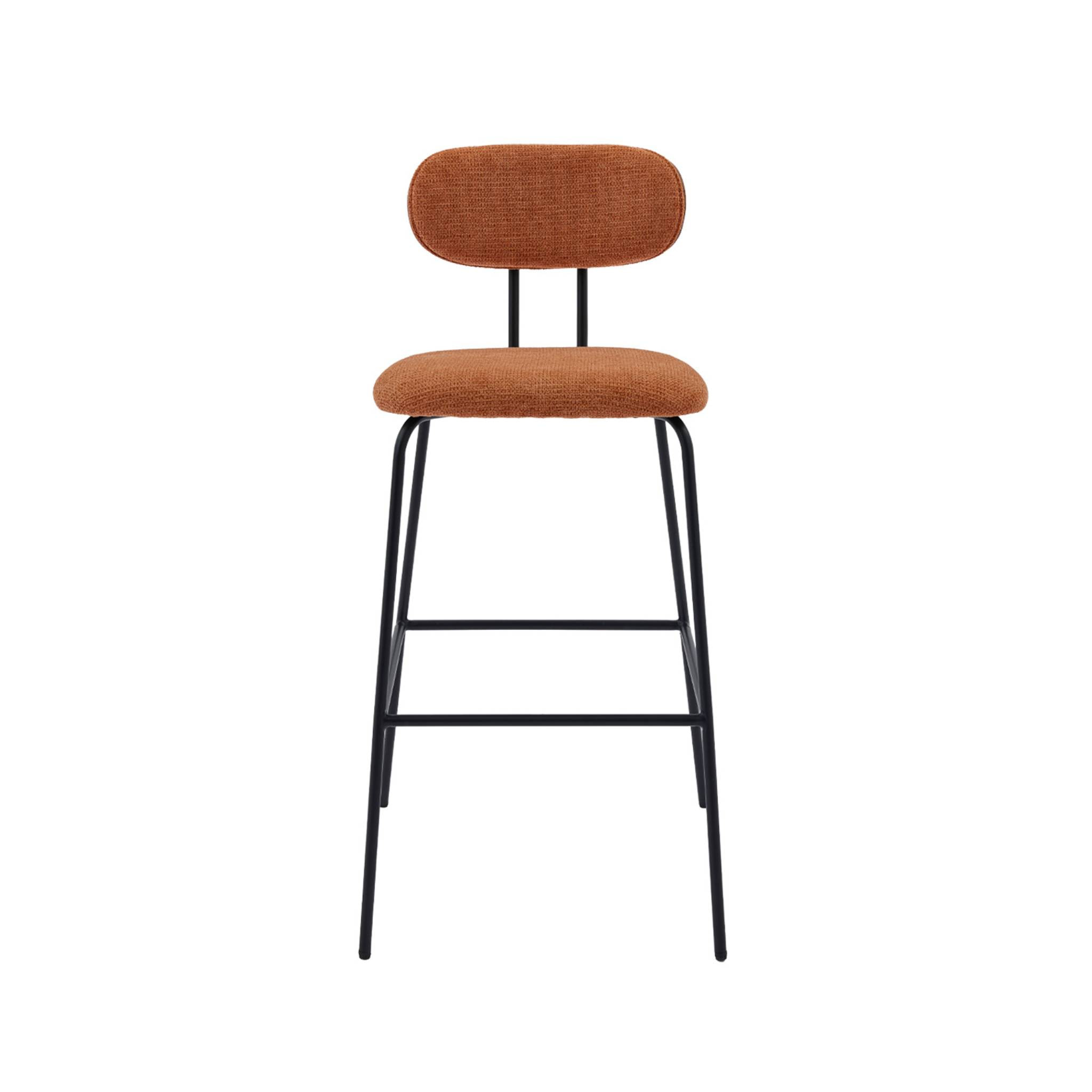 2 tabourets de bar décor bois courbé teinté noyer et tissu déperlant terracotta. pieds métal noir mat (lot de 2) - L 44 x P 51 x H 103cm - Erin