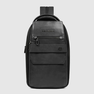 Piquadro Zaino monospalla personalizzabile in pelle porta iPad®mini con protezione RFID