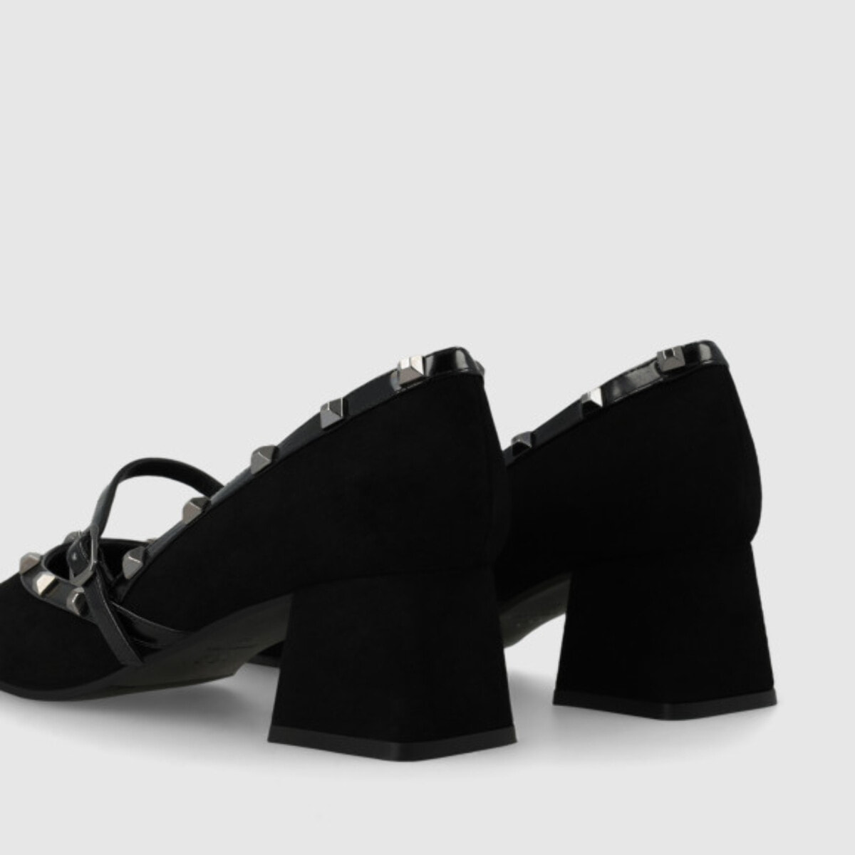 ZAPATOS DE SALÓN NEGROS CHIRUN