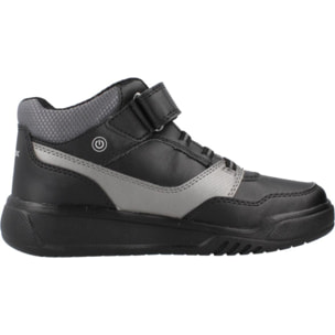 Zapatillas Niño de la marca GEOX  modelo J ILLUMINUS B NEGRO
