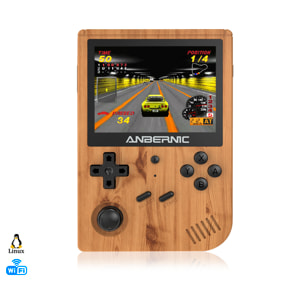 DAM Consola emulador multiplataforma RG351V. Pantalla 3,5" IPS; S.O. Linux, Quad-Core 1,5GHz, WiFi, 128GB. Miles de juegos preinstalados. 14x2,68x9,4 Cm. Color: Madera