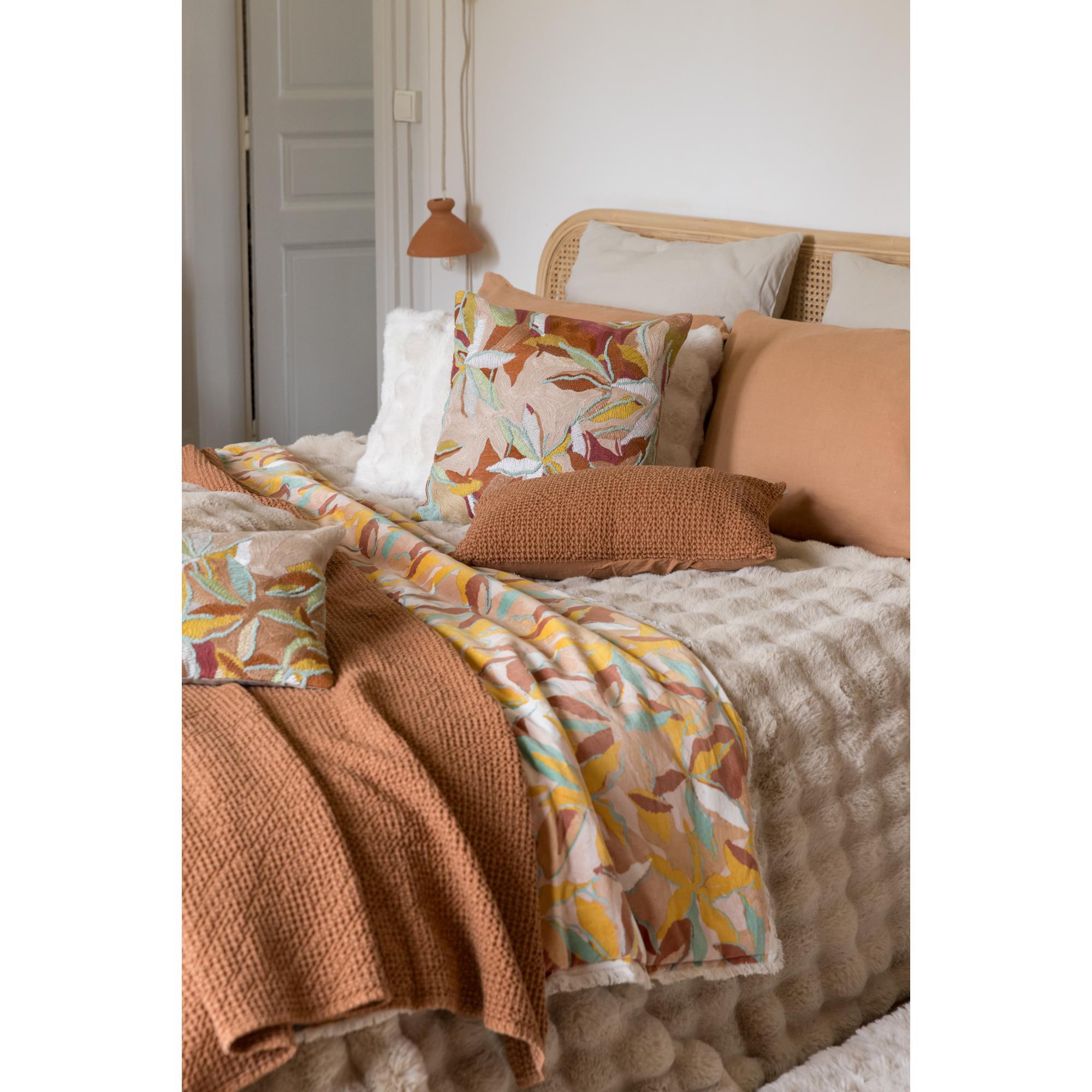 Coussin brodé Alina